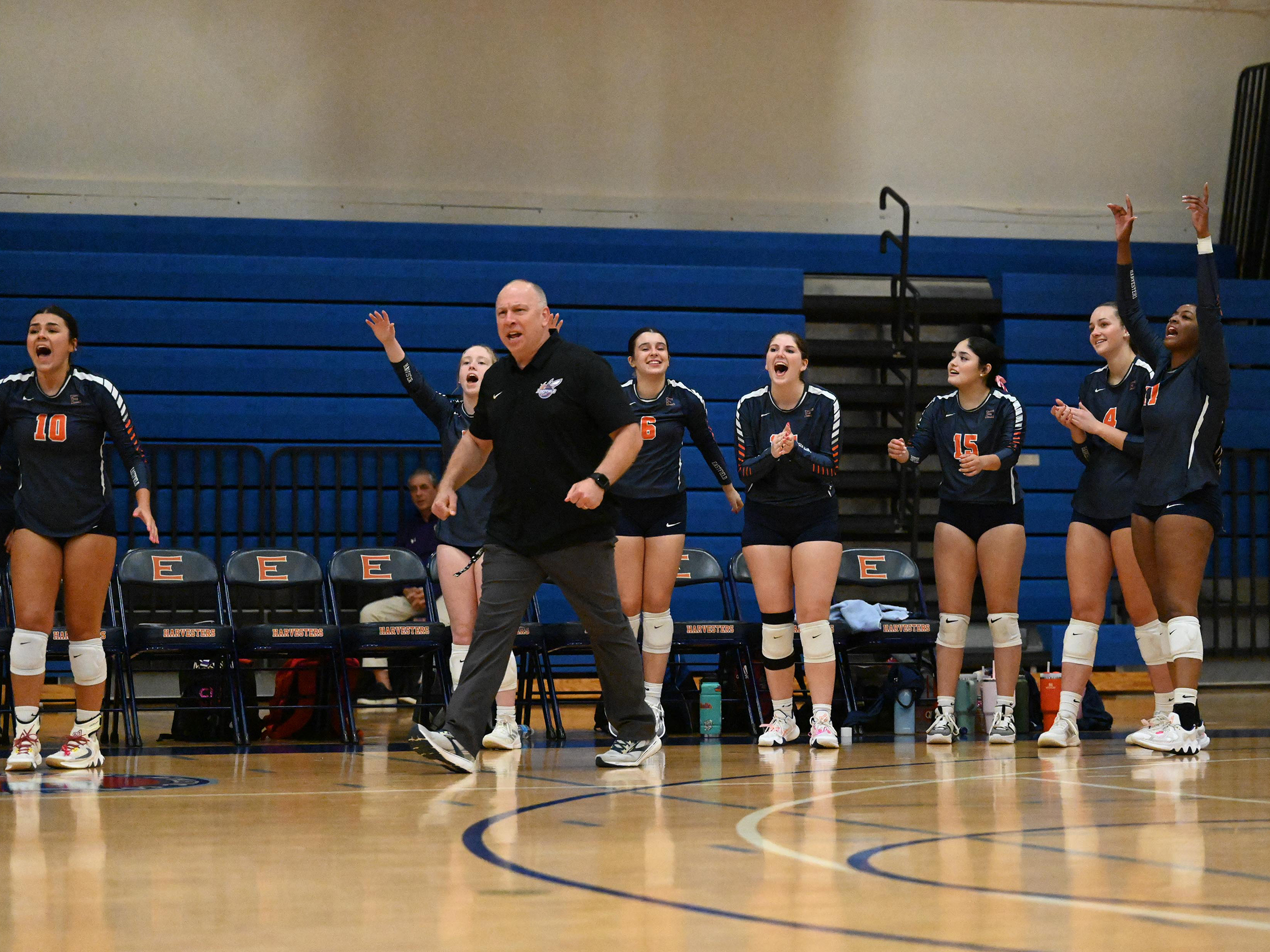Nickel Selected AVCA National Two-Year College Coach of Year